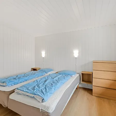 Holiday home Eftim - 500m From The Sea By Interhome