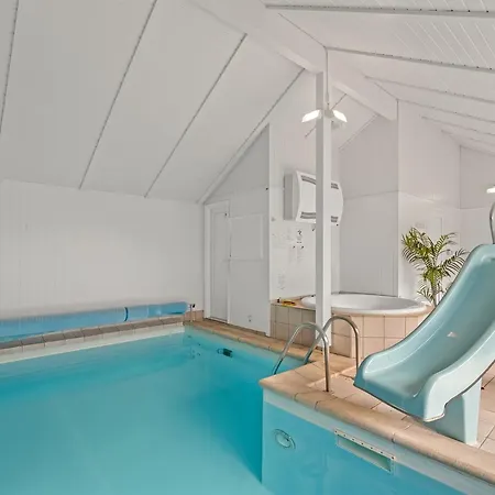 Eftim - 500m From The Sea By Interhome
