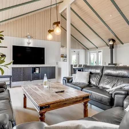 Eftim - 500m From The Sea By Interhome * Harboør